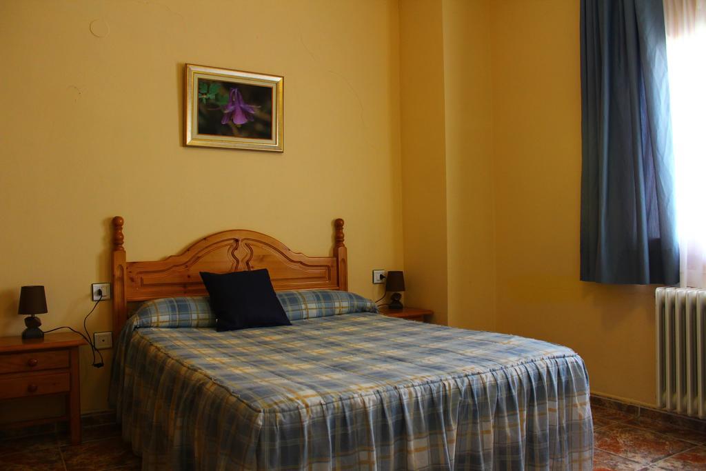 Residencial Los Robles Arroyo Frio Camera foto